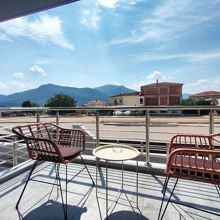 Tsikaris Boutique Guesthouse Kalampáka Dış mekan fotoğraf